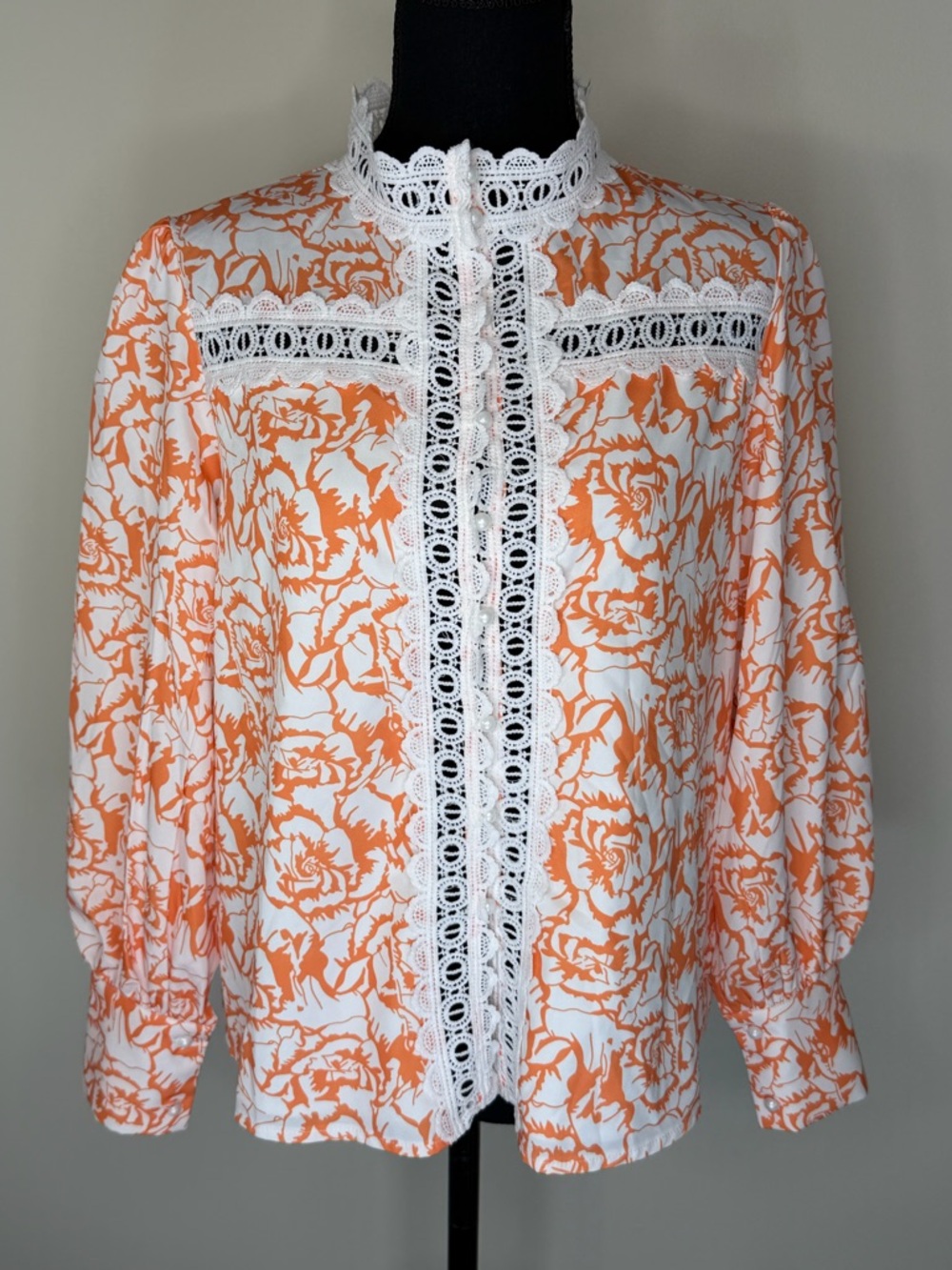 NWT Simplee Blouse Womens Small Orange Floral Lace High Neck Puff Sleeve Top